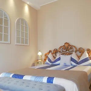 https://san-marco3-apartment.hotelslidodijesolo.com