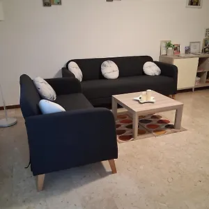 Lario Promenade: Family Friendly In Apartment